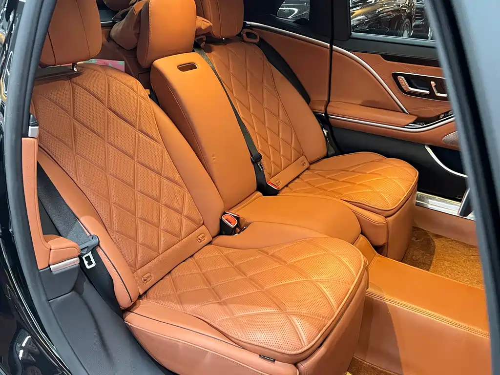 Mercedes-Benz S-Class 2023 — фото 12