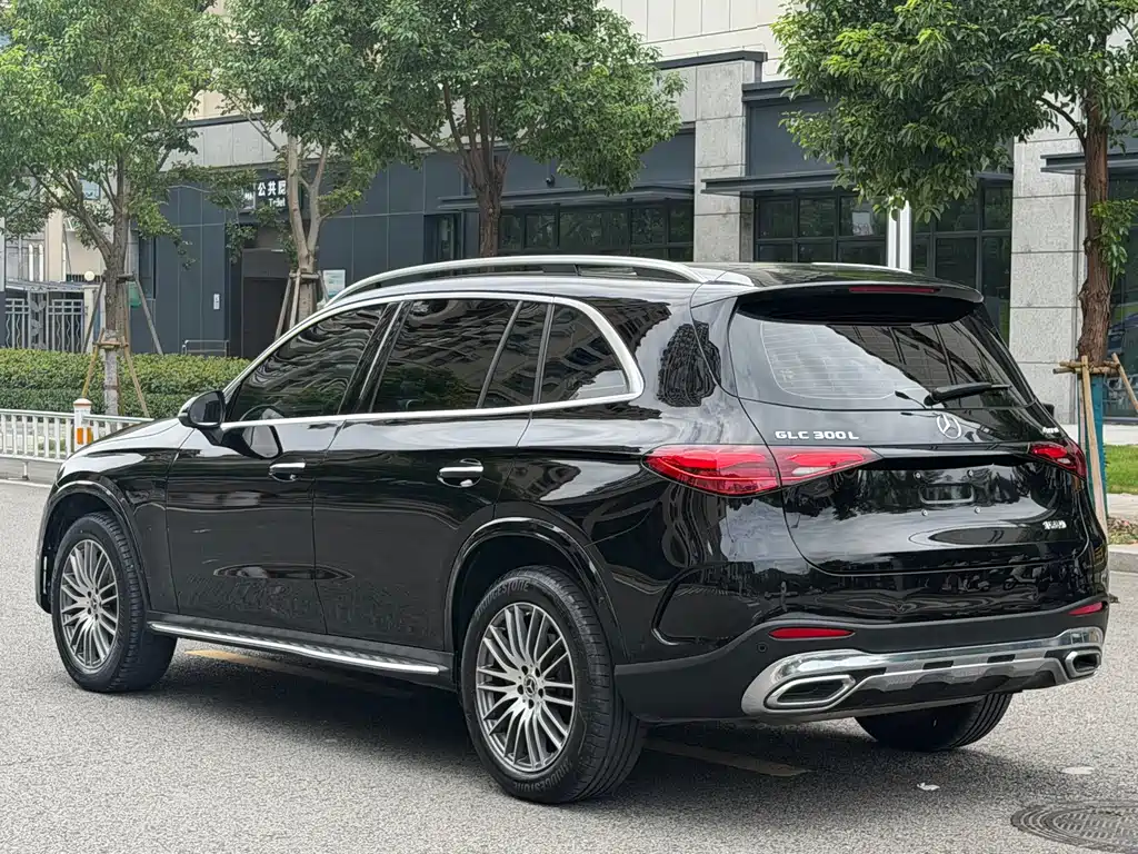 Mercedes-Benz GLC 2025 — фото 19