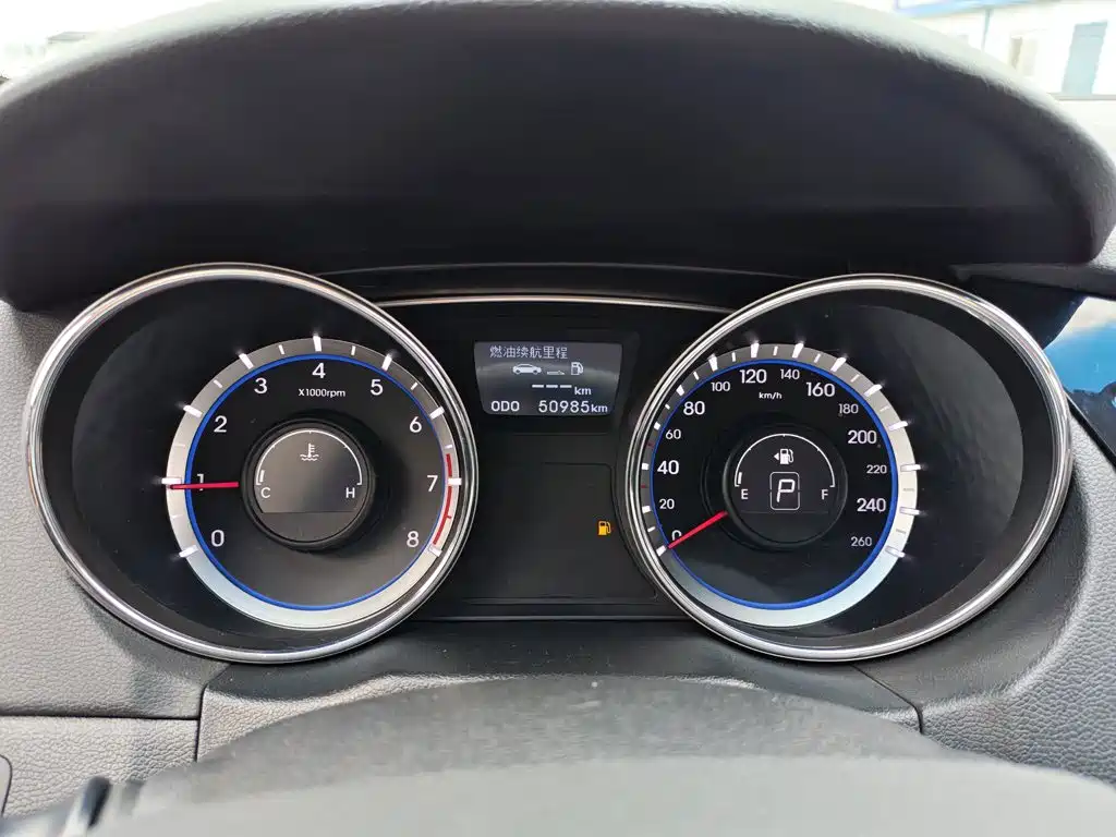 Hyundai Sonata 2015 — фото 11