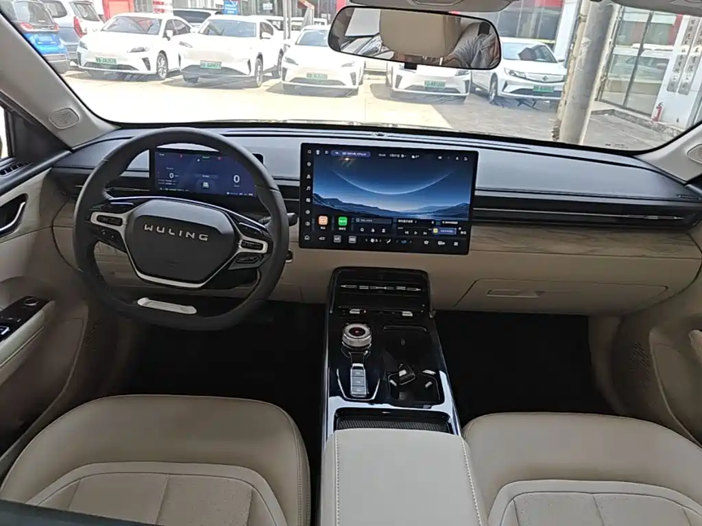 Wuling Starlight 2023 — фото 10