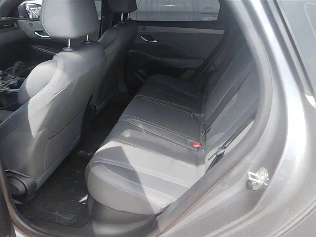 BYD Qin PLUS 2025 — фото 13