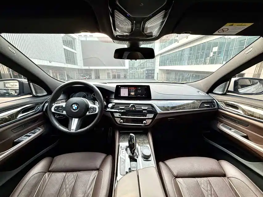 BMW 6 Series GT 2019 — фото 4