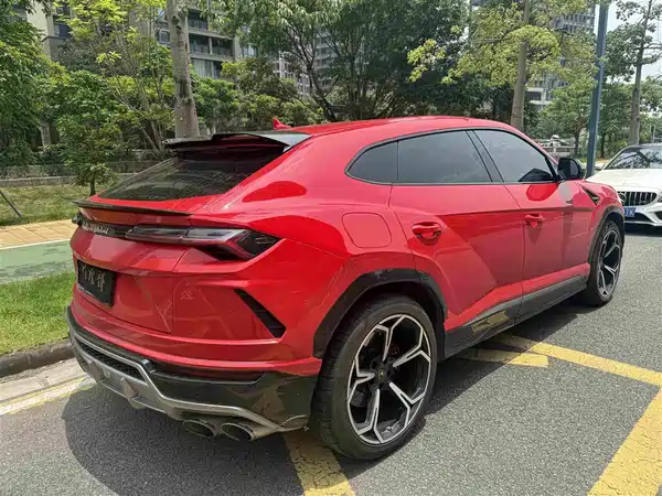 Lamborghini Urus 2019