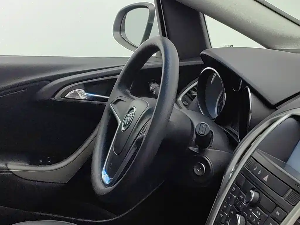 Buick Excelle GT 2014 — фото 22