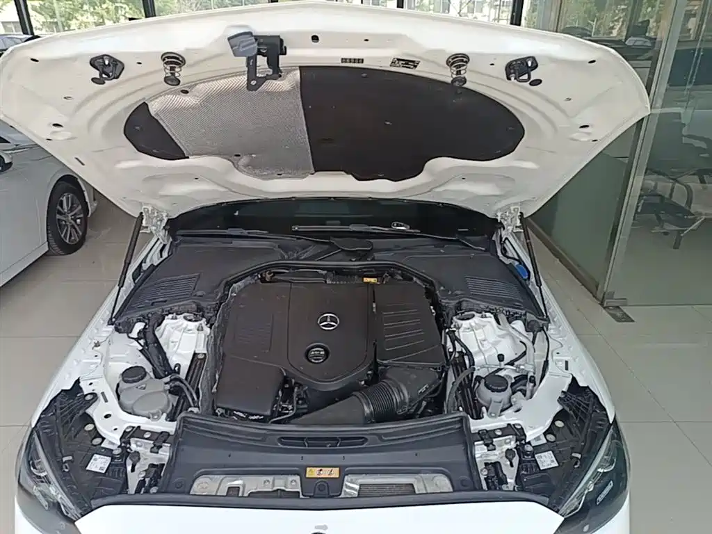 Mercedes-Benz C-Class 2022 — фото 20