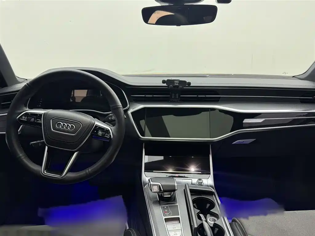 Audi A6L 2024 — фото 19