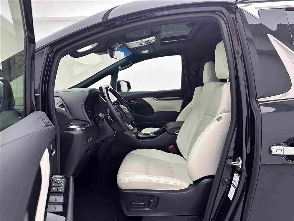 Lexus LM 2023 — фото 16