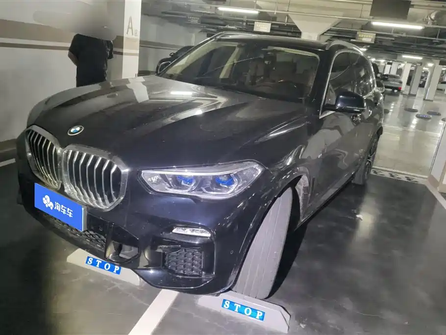 BMW X5 2019 — фото 1
