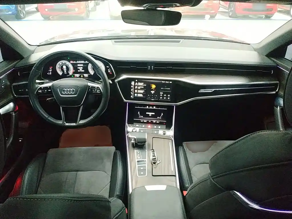 Audi A6L 2021