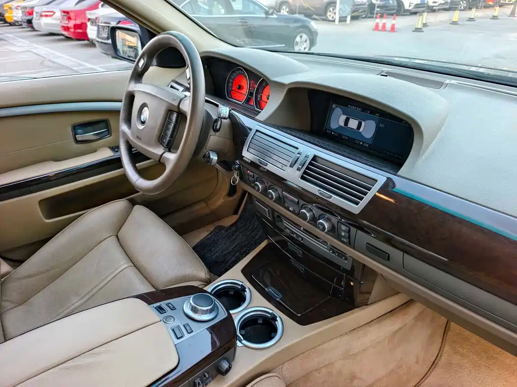 BMW 7 Series 2008 — фото 20