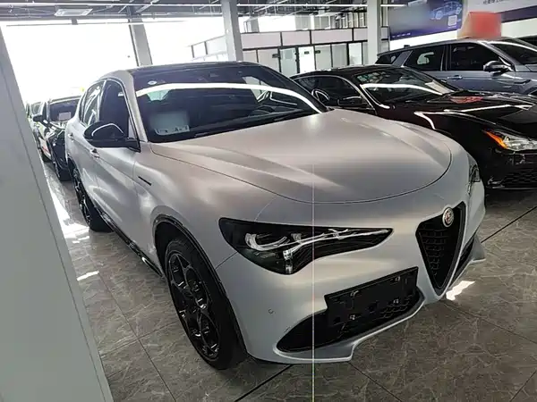 Alfa Romeo Stelvio 2023