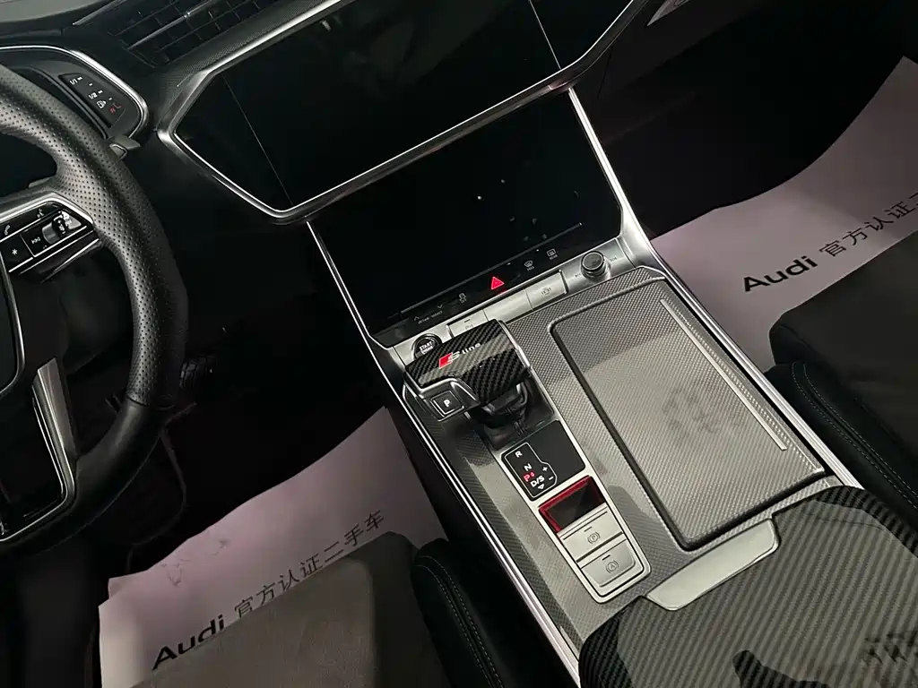 Audi A6L 2023 — фото 10