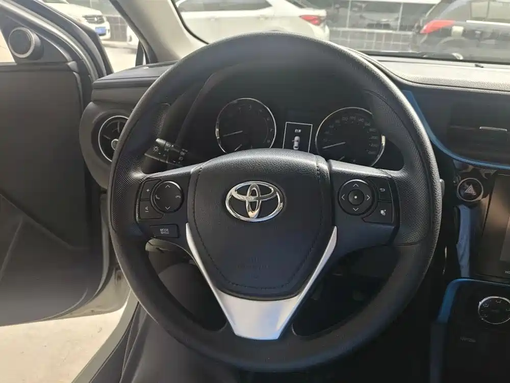 Toyota Levin 2019 — фото 13