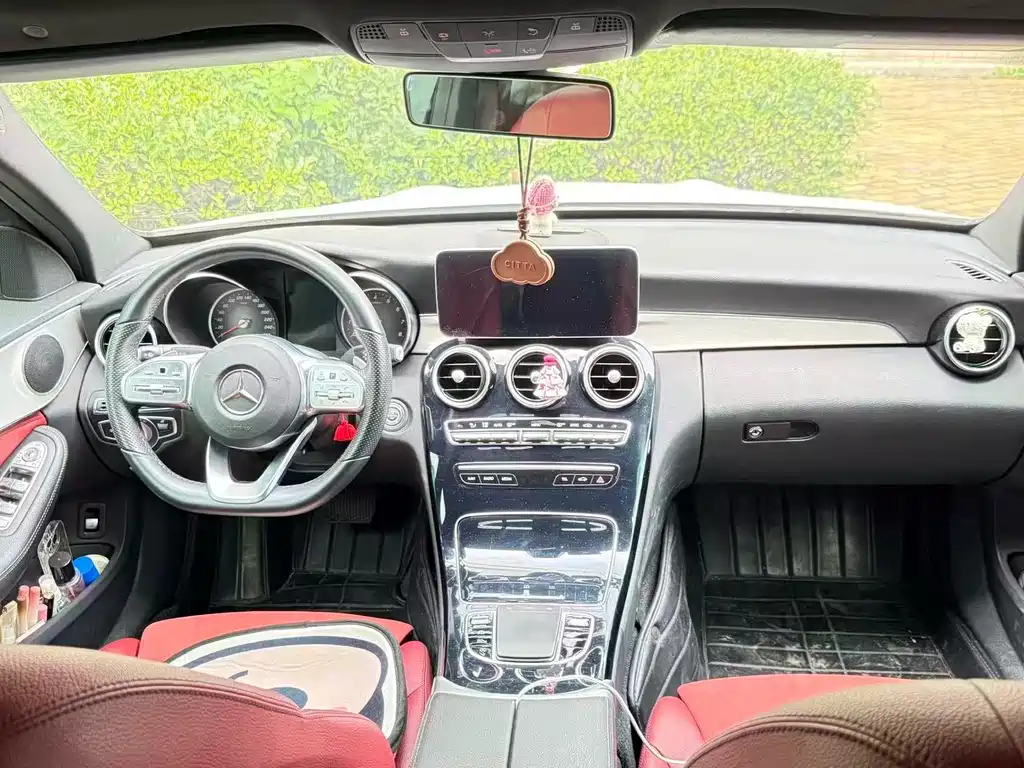 Mercedes-Benz C-Class 2019