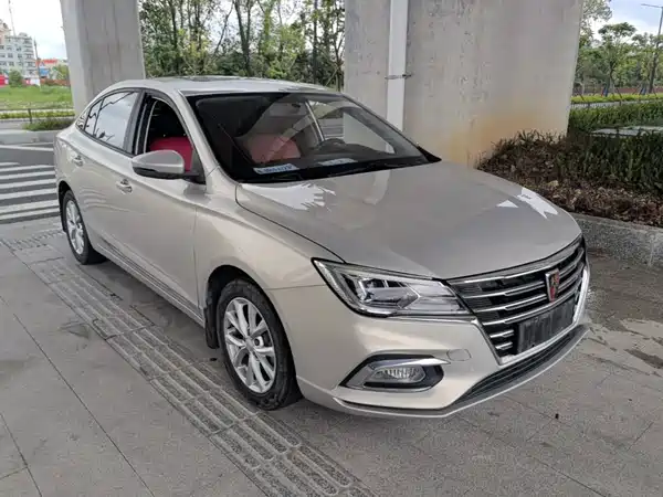 Roewe i5 2019