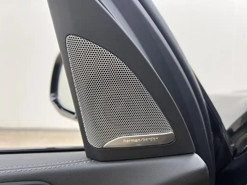 BMW X5 2025 — фото 13