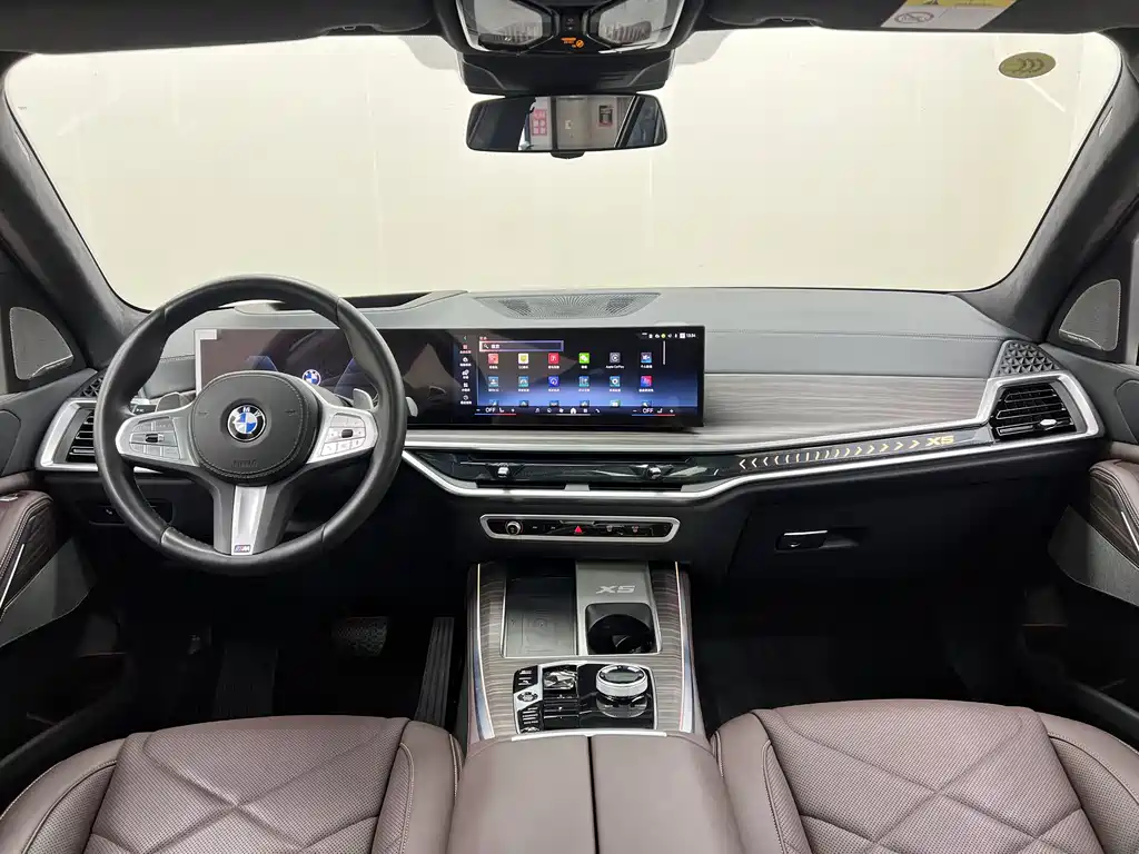 BMW X5 2025 — фото 22