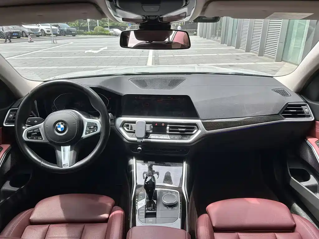 BMW 3 Series 2020