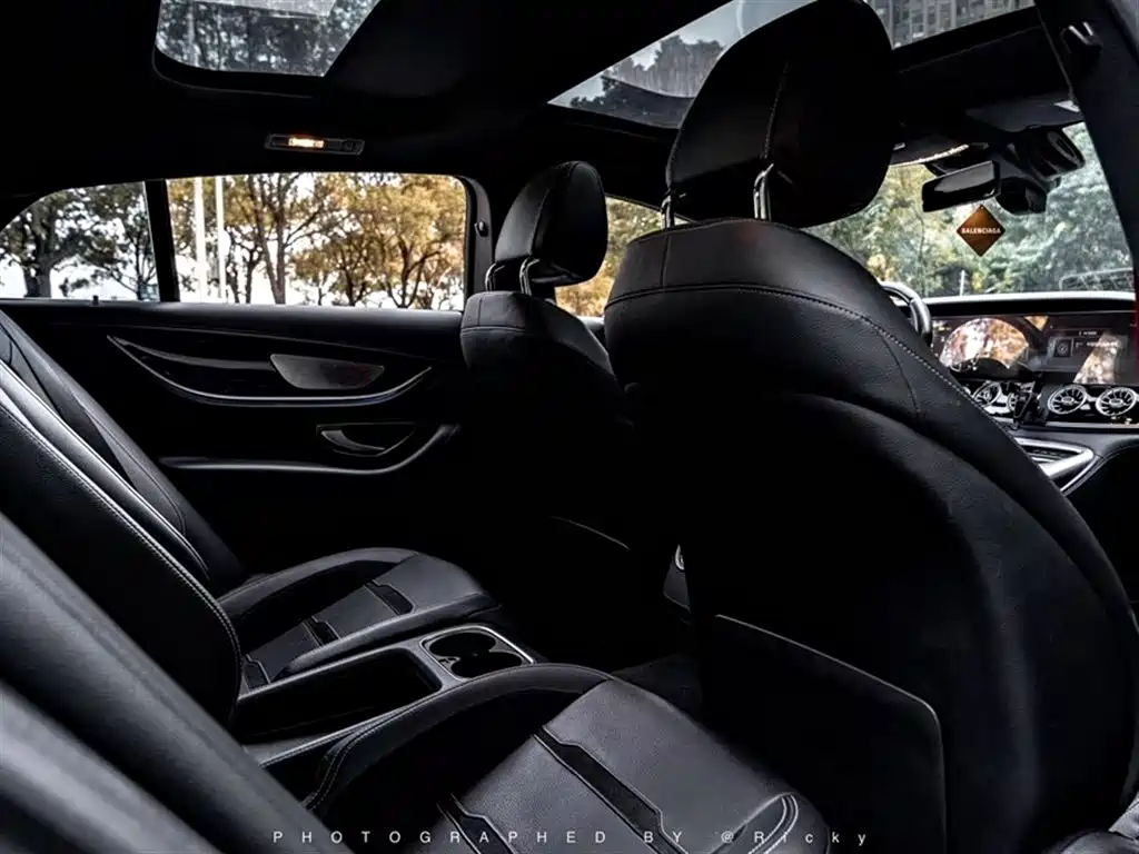 Mercedes-Benz AMG GT 2020 — фото 13