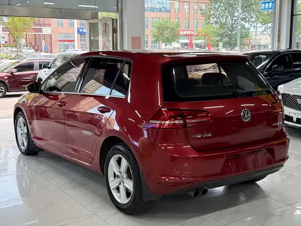 Volkswagen Golf 2014