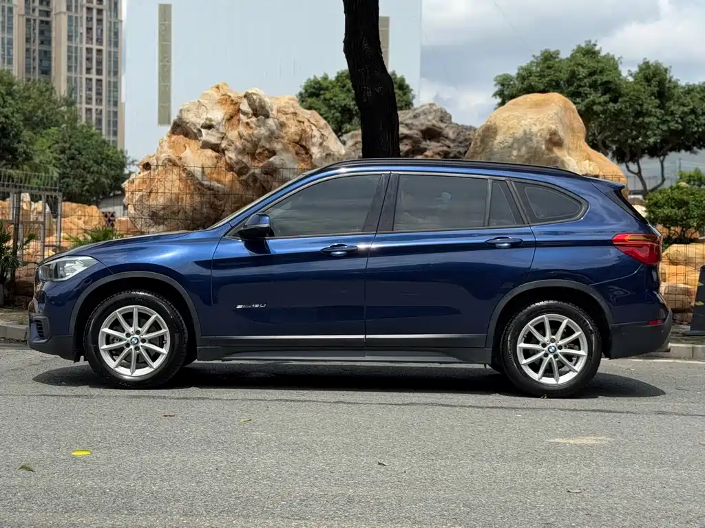 BMW X1 2016 — фото 16