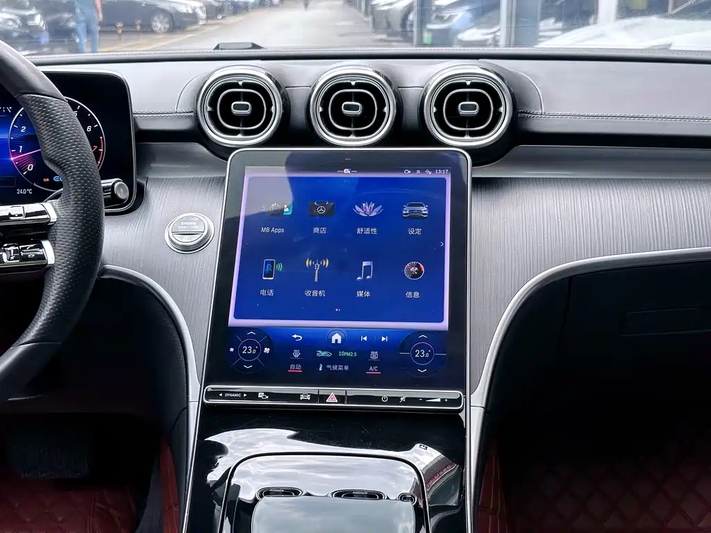 Mercedes-Benz C-Class 2022 — фото 20
