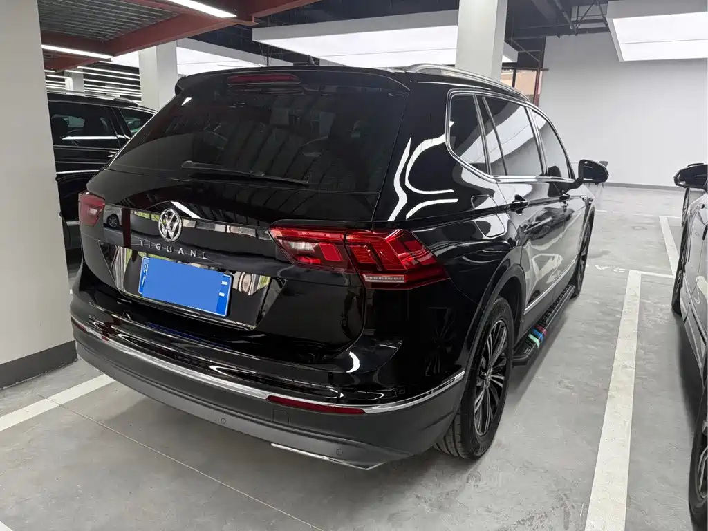 Volkswagen Tiguan L 2020 — фото 15