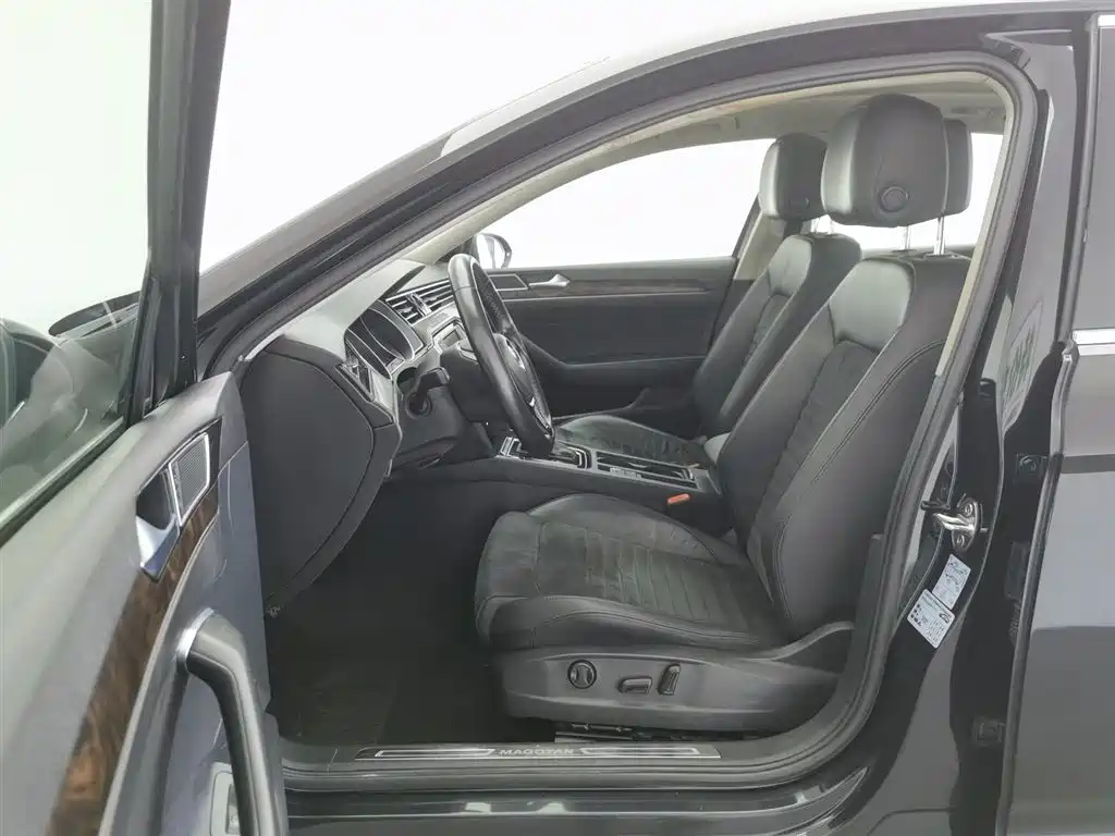 Volkswagen Magotan 2017 — фото 10