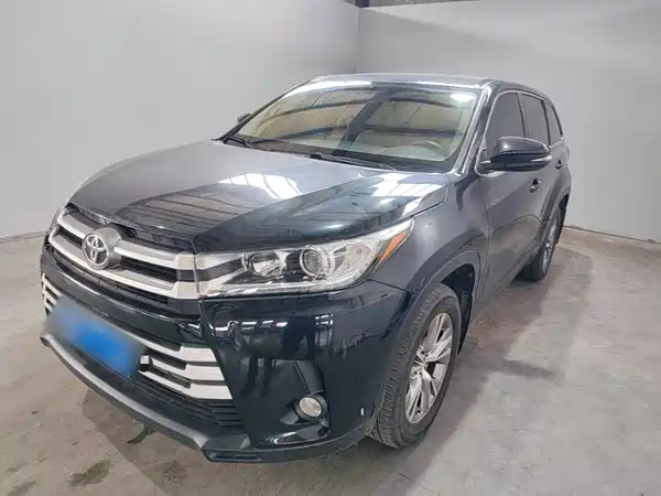 Toyota Highlander 2021