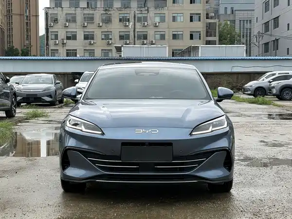 BYD Seal 06 2025