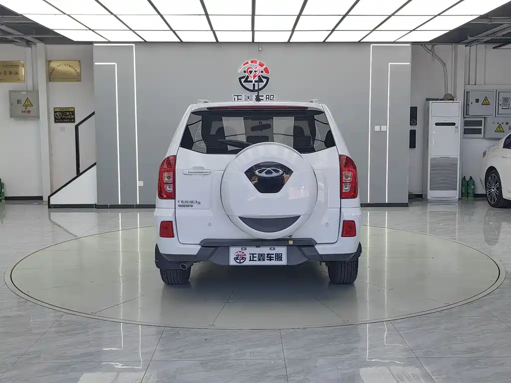 Chery Tiggo 3 2018 — фото 16