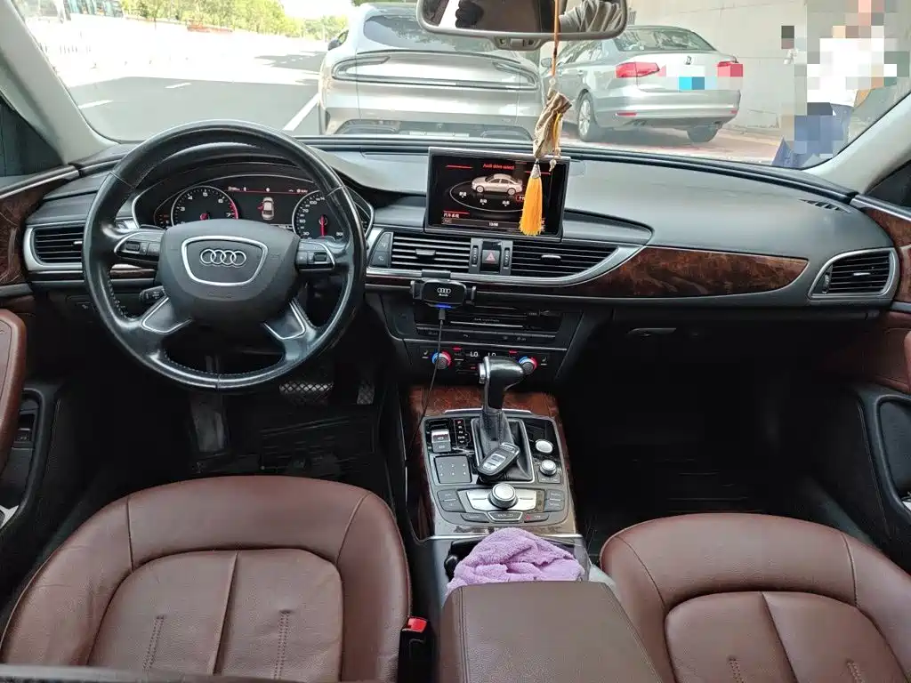 Audi A6L 2015