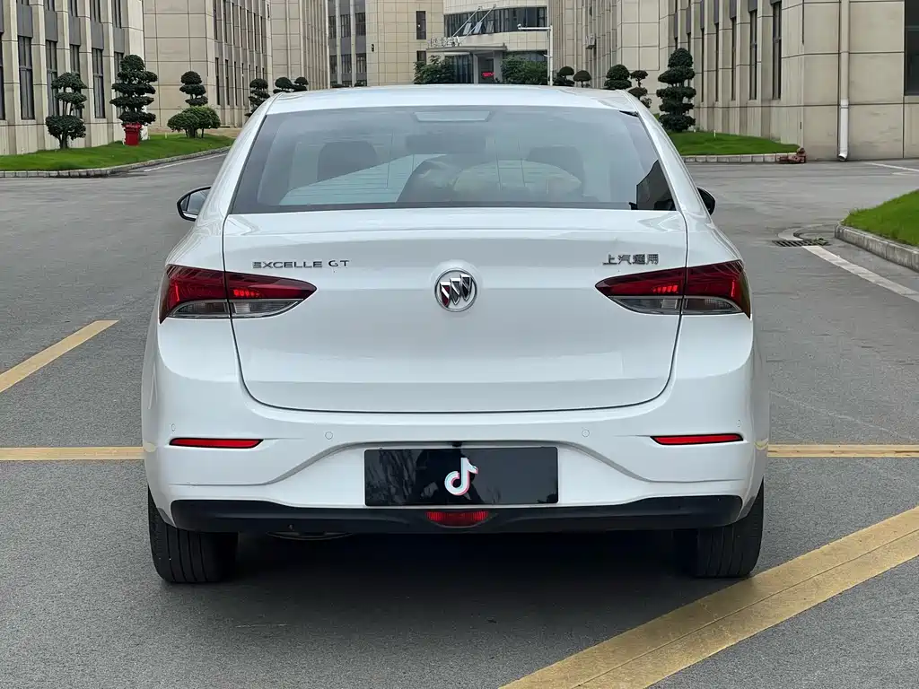 Buick Excelle 2020