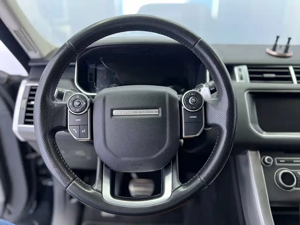 Land Rover Sport 2017 — фото 12