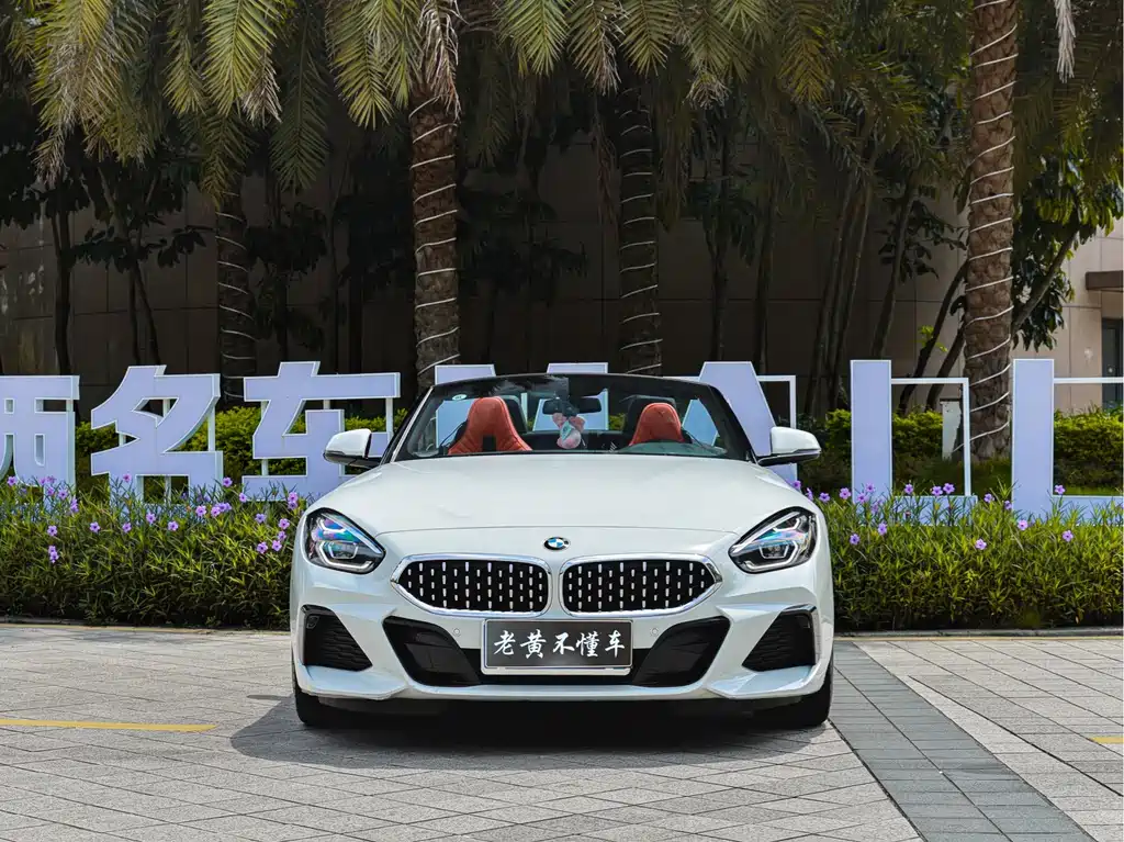 BMW Z4 2022 — фото 2