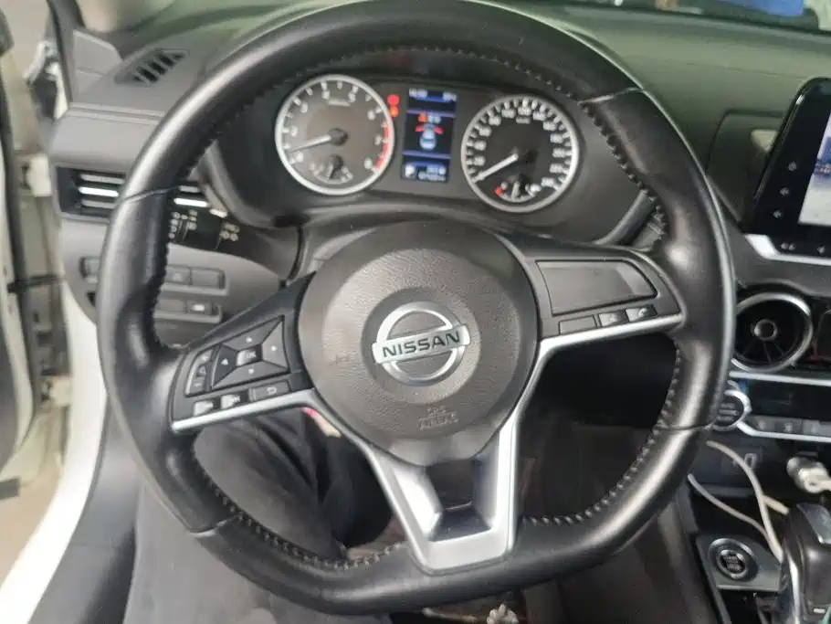 Nissan Sylphy 2020 — фото 15