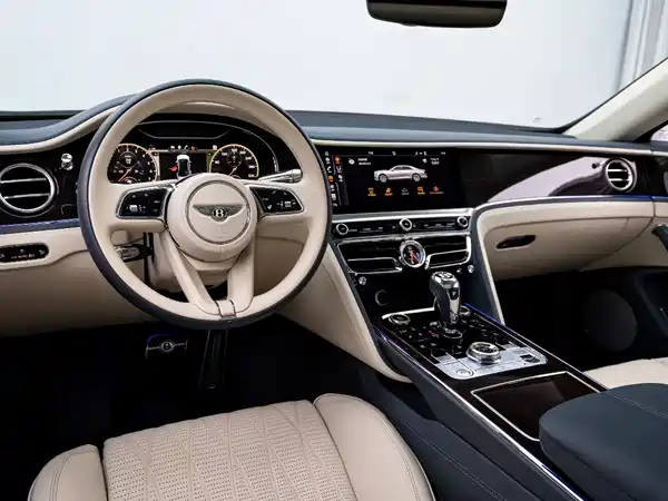 Bentley Flying Spur Plug-In Hybrid 2022