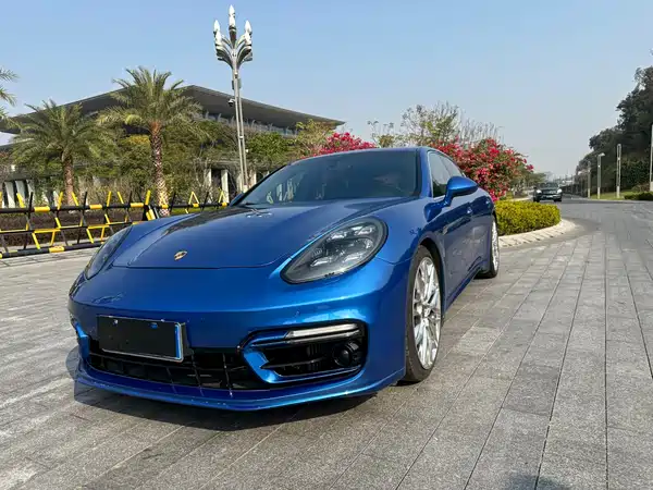 Porsche Panamera 2014