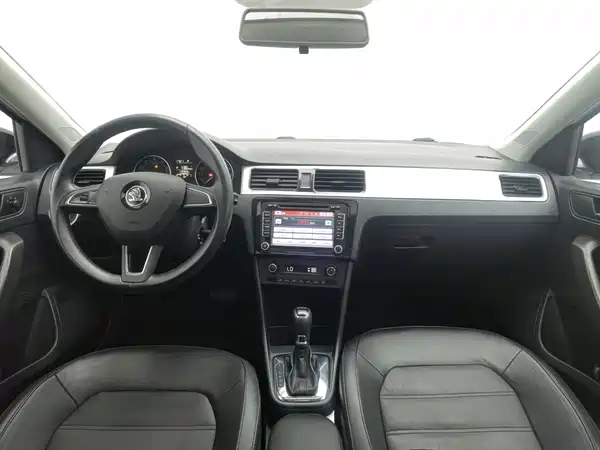 Skoda Rapid Spaceback 2015