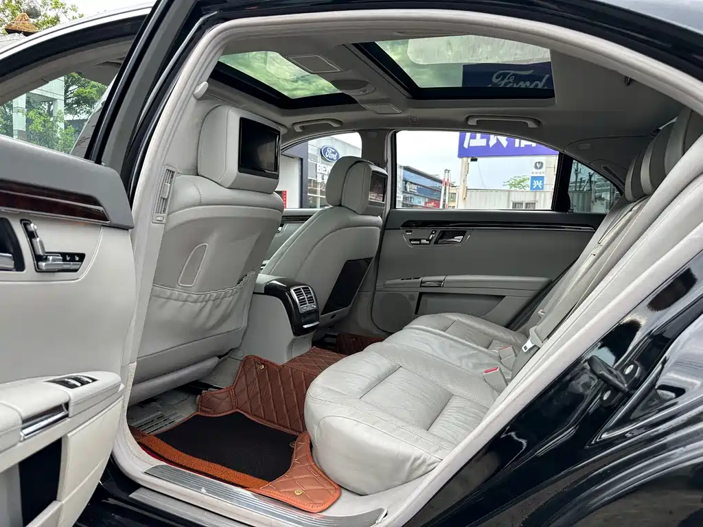Mercedes-Benz S-Class 2013 — фото 12