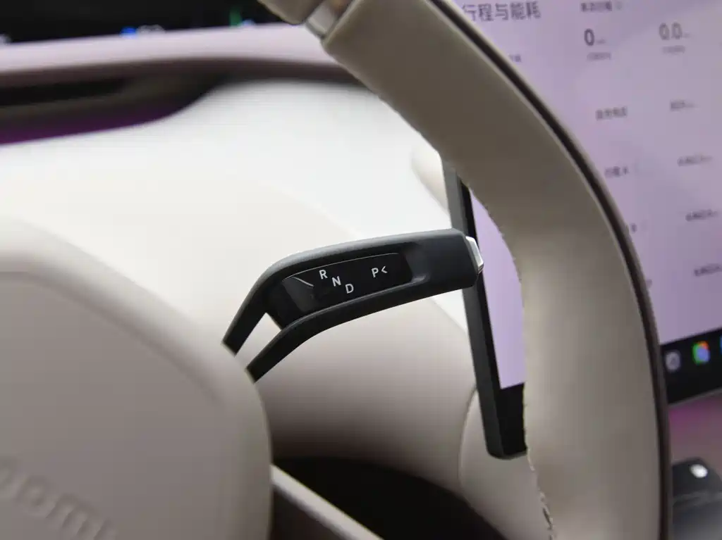 Xiaomi YU7 2026 — фото 13