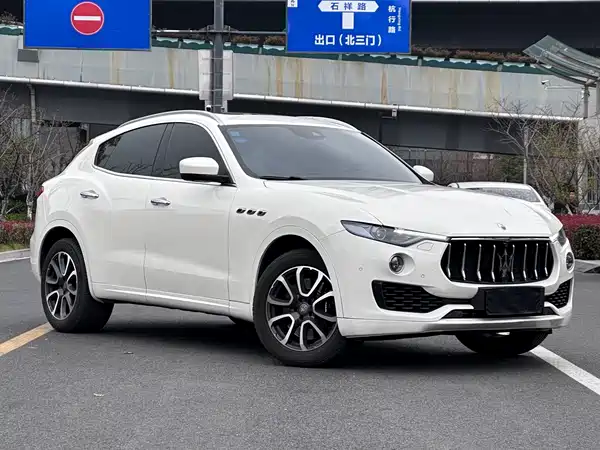 Maserati Levante 2017