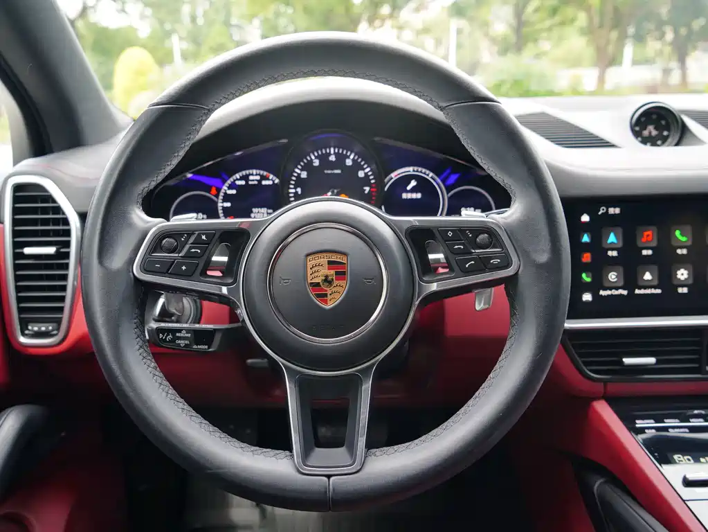 Porsche Cayenne 2022 — фото 14