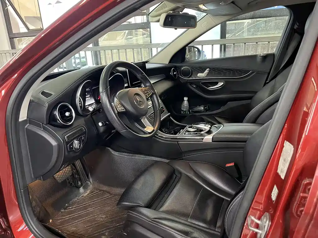 Mercedes-Benz C-Class 2018