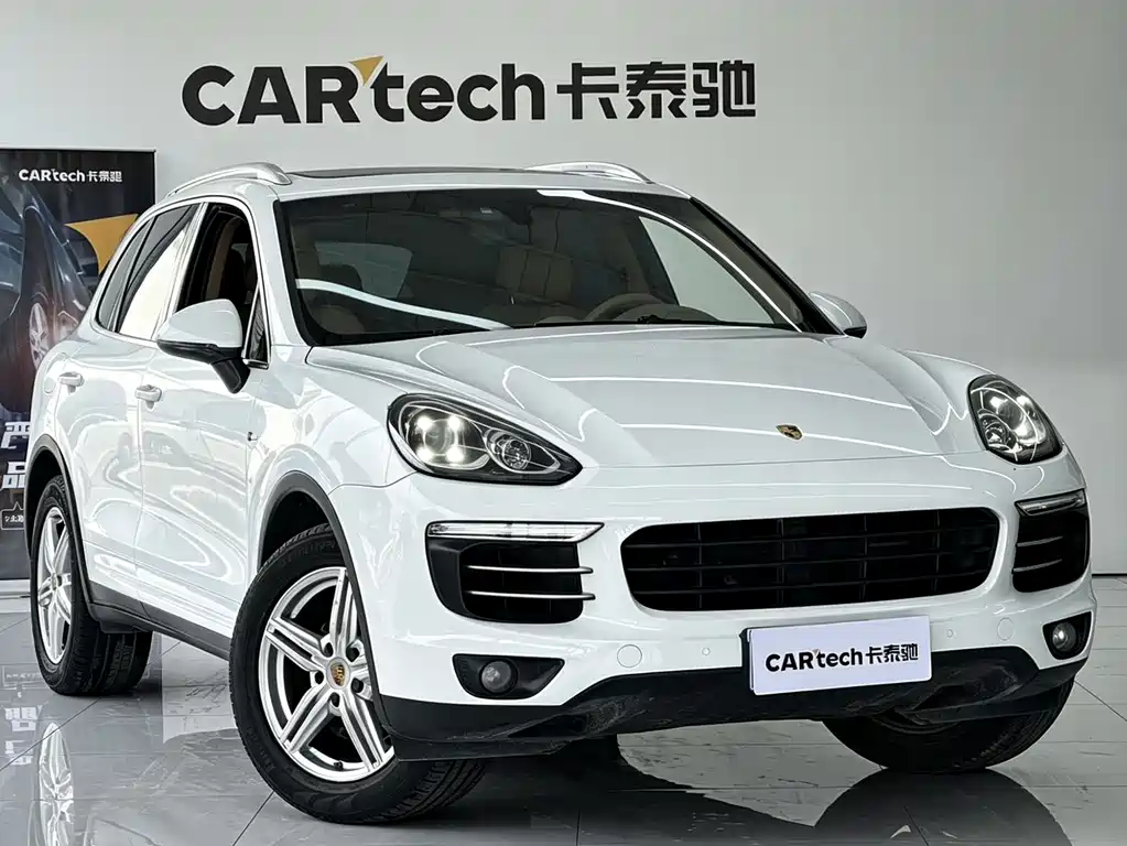 Porsche Cayenne 2015 — фото 3