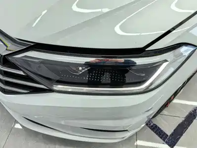 Volkswagen Sagitar 2021