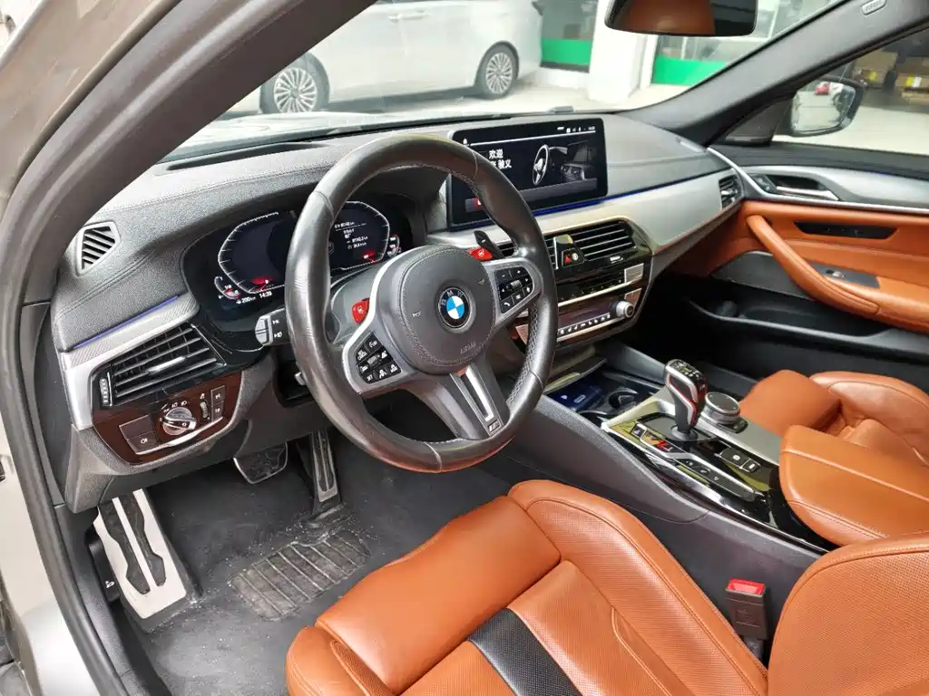 BMW M5 2020 — фото 7