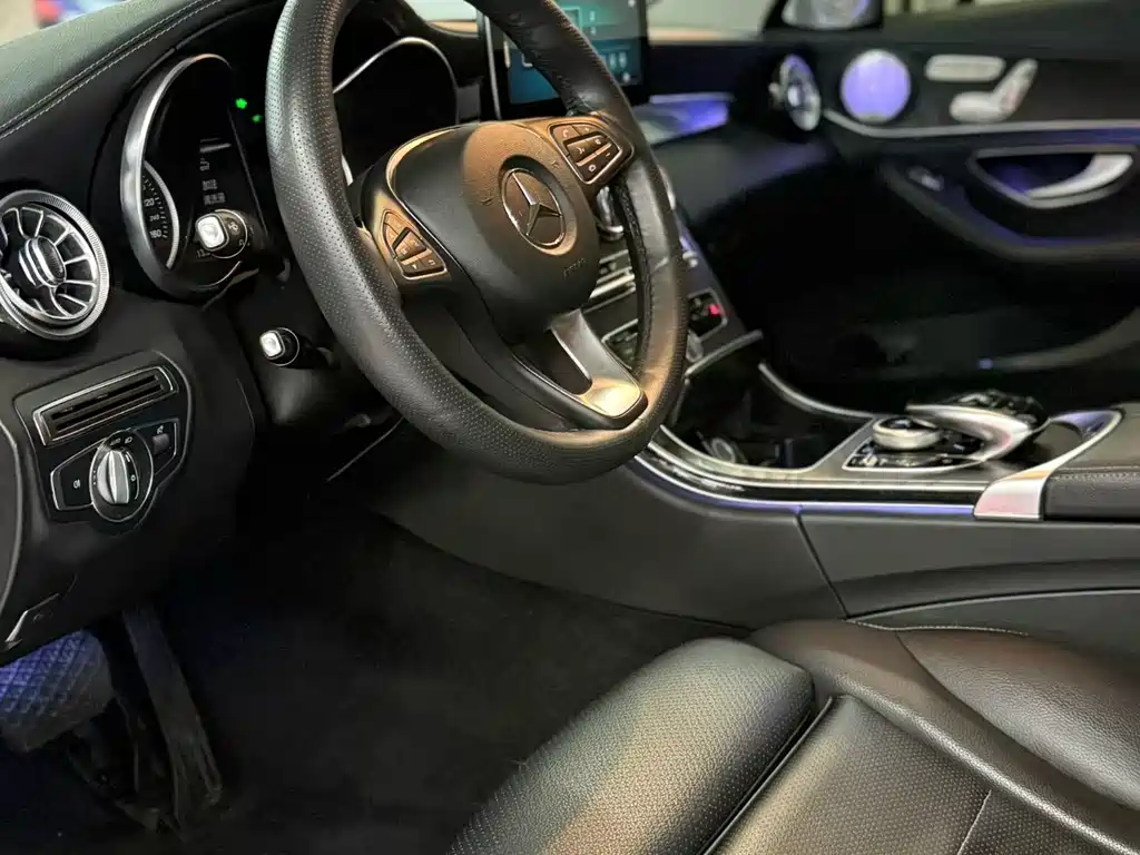 Mercedes-Benz C-Class 2017 — фото 4
