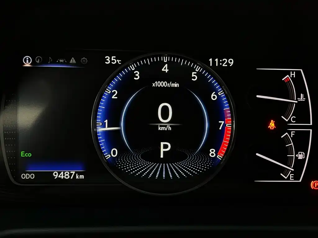Lexus ES 2025 — фото 15