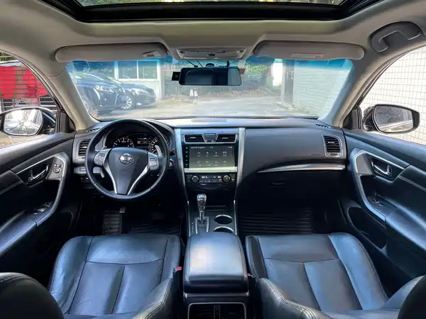 Nissan Teana 2015
